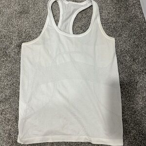 White Lululemon swiftly tech tank